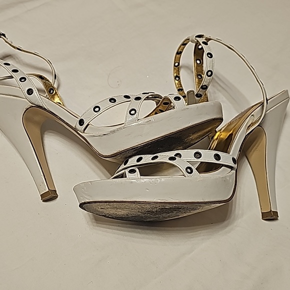 🍁Bundle of 2 for 15$🍁Jennifer Lopez White Sparkly T-Strap Platform Sandals - Picture 7 of 7